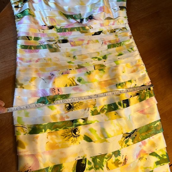 JS Collections Petite Size 6 Floral Cocktail dress with spaghetti straps & scarf - Picture 15 of 15